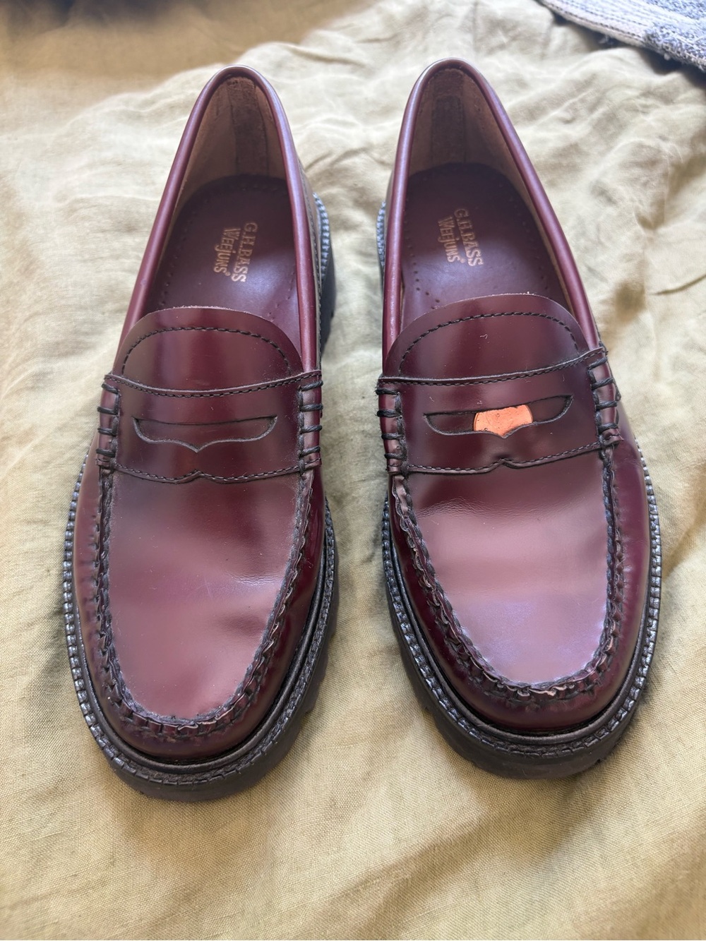 G.H. Bass & Co. Women’s Whitney Super Lug Weejun Loafers in Wine color